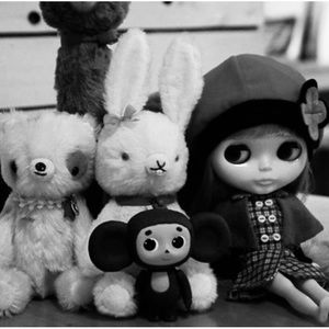 Meet your Posher, Yari